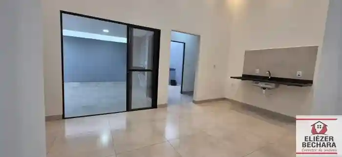 Casa com 2 quartos à venda, 85m² — foto 1 de 15
