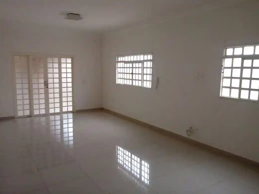 Casa com 3 quartos à venda, 145m² — foto 5 de 23