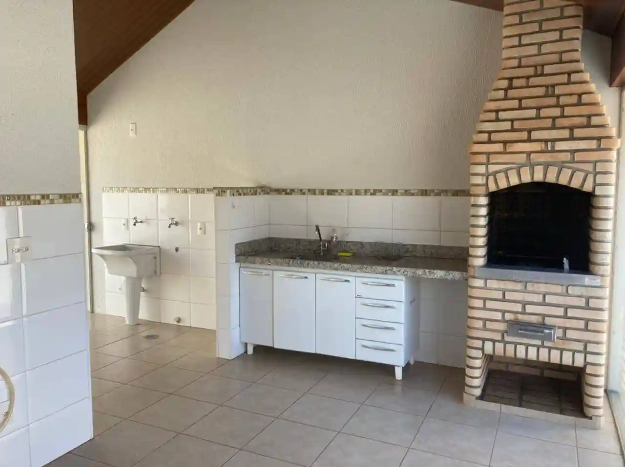 Casa com 3 quartos à venda, 145m² — foto 8 de 23