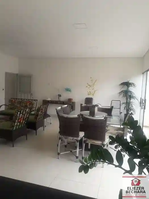 Casa com 3 quartos à venda, 240m² — foto 33 de 60