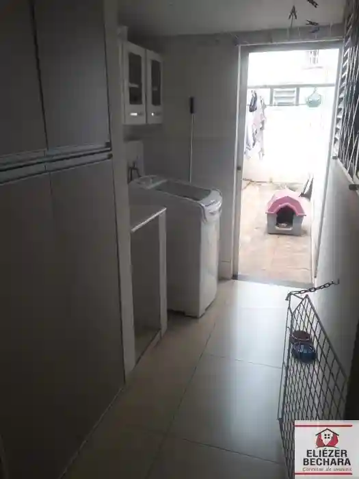 Casa com 3 quartos à venda, 240m² — foto 50 de 60