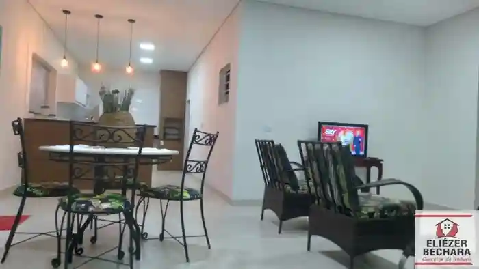 Casa com 3 quartos à venda, 240m² — foto 44 de 60