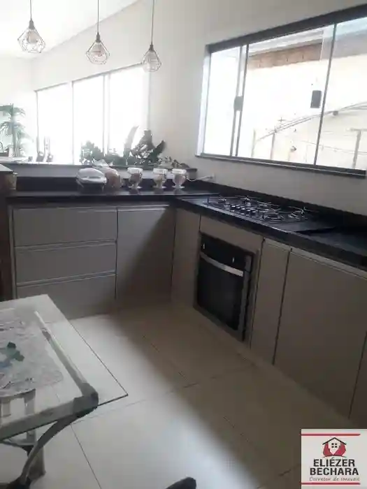 Casa com 3 quartos à venda, 240m² — foto 19 de 60