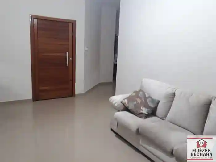 Casa com 3 quartos à venda, 240m² — foto 1 de 60
