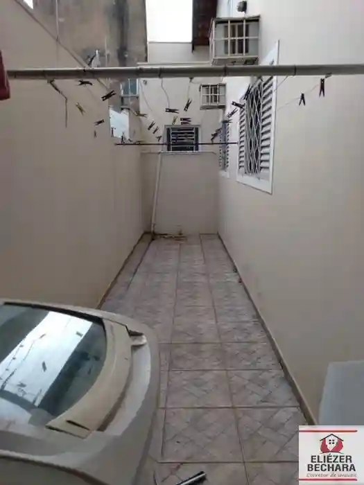 Casa com 3 quartos à venda, 240m² — foto 3 de 60