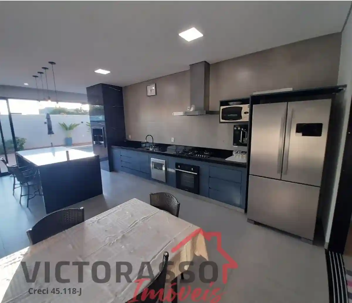 Casa com 3 quartos à venda, 360m² — foto 8 de 18