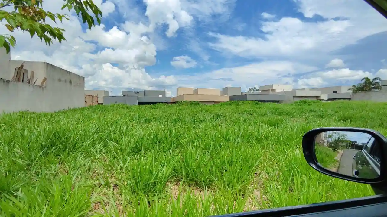 Terreno / Lote / Condomínio  à venda, 253m² — foto 2 de 5