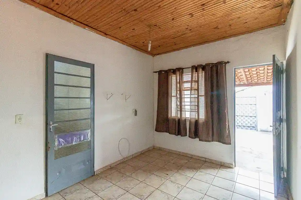 Casa com 2 quartos à venda, 200m² — foto 4 de 17
