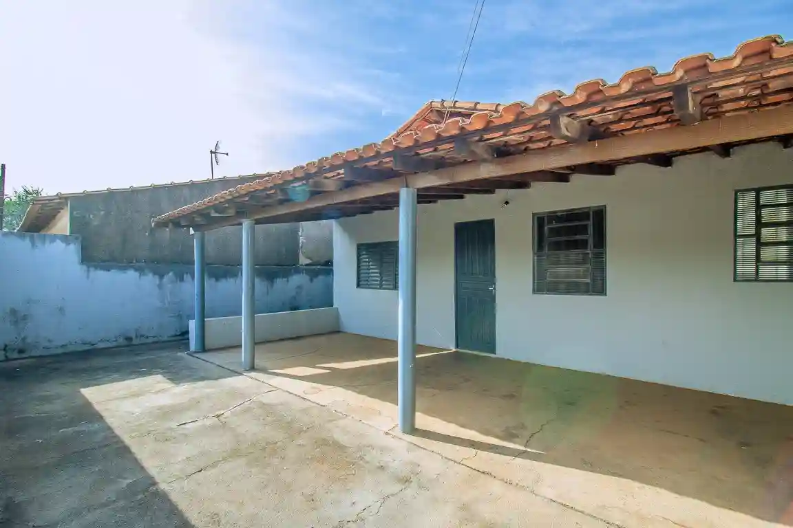 Casa com 2 quartos à venda, 200m² — foto 16 de 17
