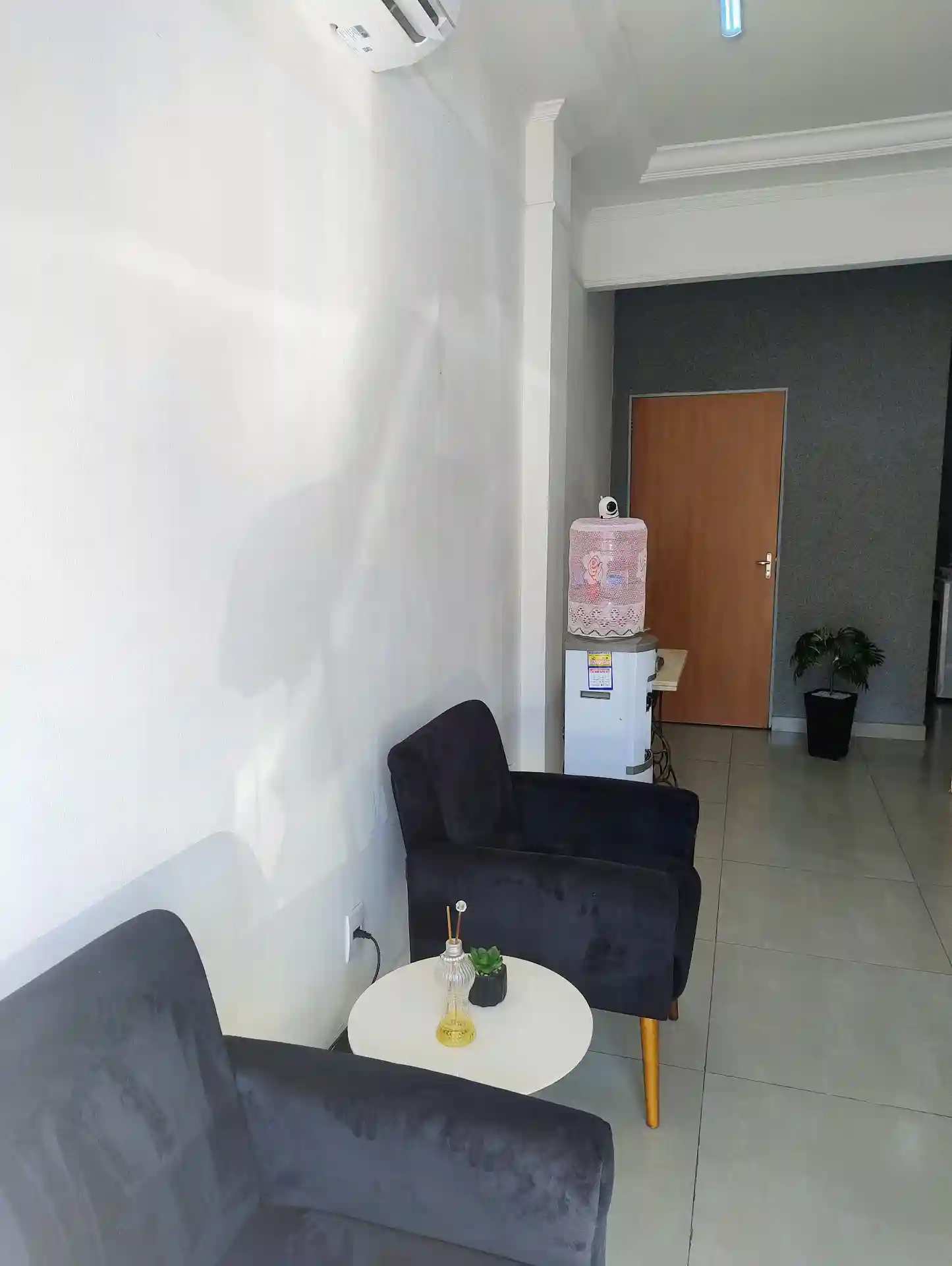 Conjunto Comercial / Sala  para aluguel, 40m² — foto 4 de 6