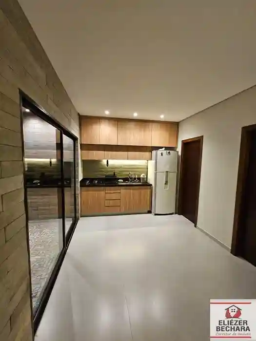 Casa com 3 quartos à venda, 130m² — foto 3 de 26
