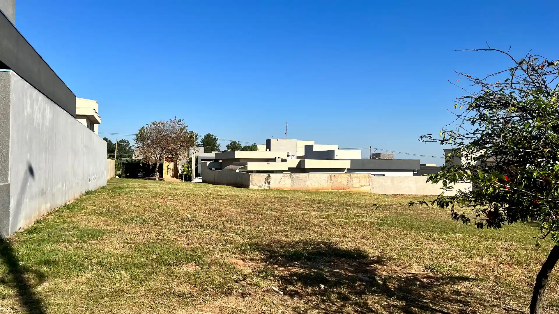 Terreno / Lote / Condomínio  à venda, 360m² — foto 4 de 12