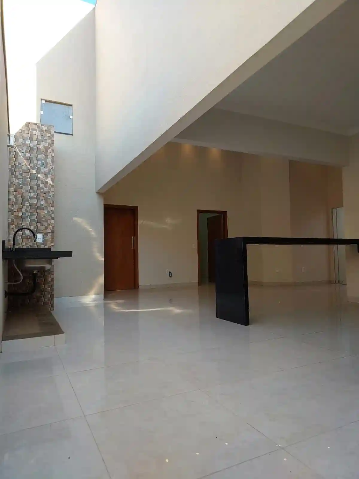 Casa de Condomínio com 3 quartos à venda, 253m² — foto 25 de 30