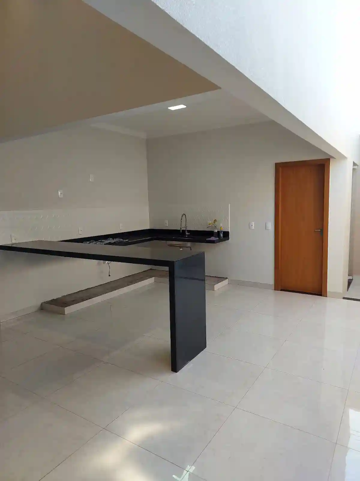 Casa de Condomínio com 3 quartos à venda, 253m² — foto 27 de 30