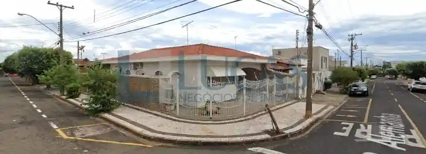 Casa Comercial  à venda, 160m² — foto 1 de 1