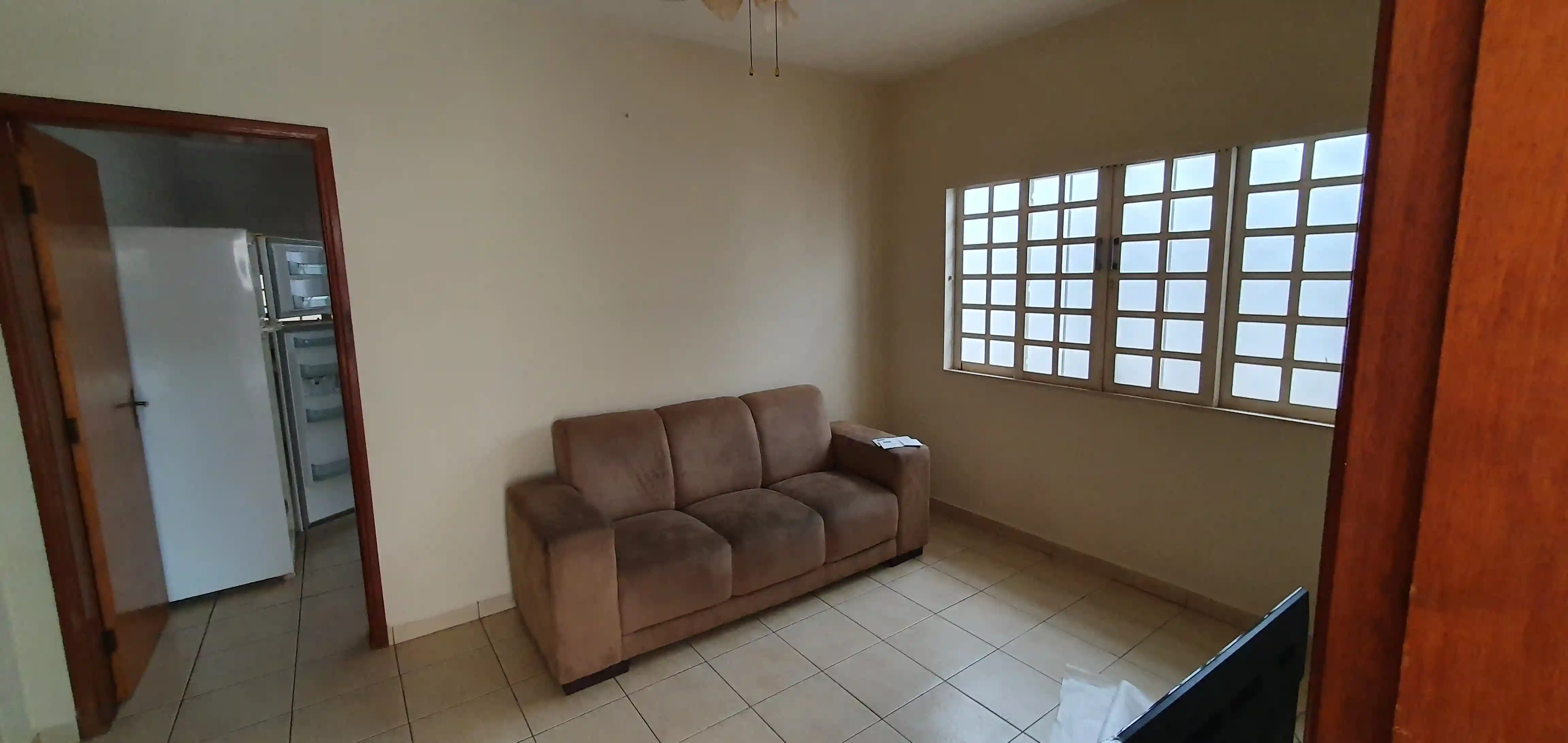 Casa Comercial com 3 quartos à venda, 160m² — foto 4 de 10