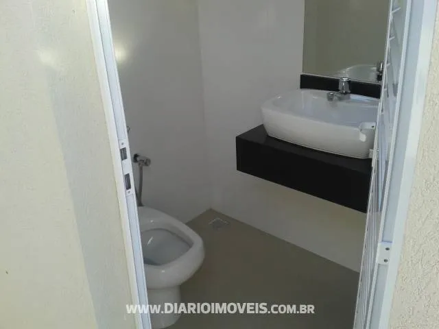 Casa de Condomínio à venda — foto 2 de 5