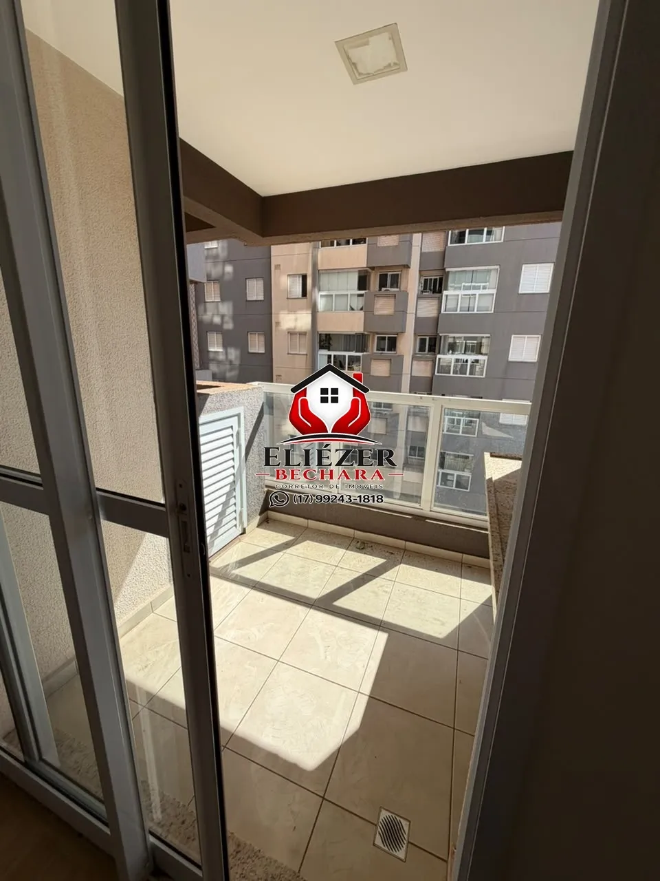 Apartamento com 2 quartos à venda, 60m² — foto 3 de 13