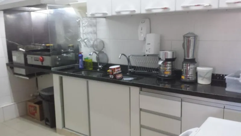 Loja / Salão / Ponto Comercial à venda — foto 4 de 4