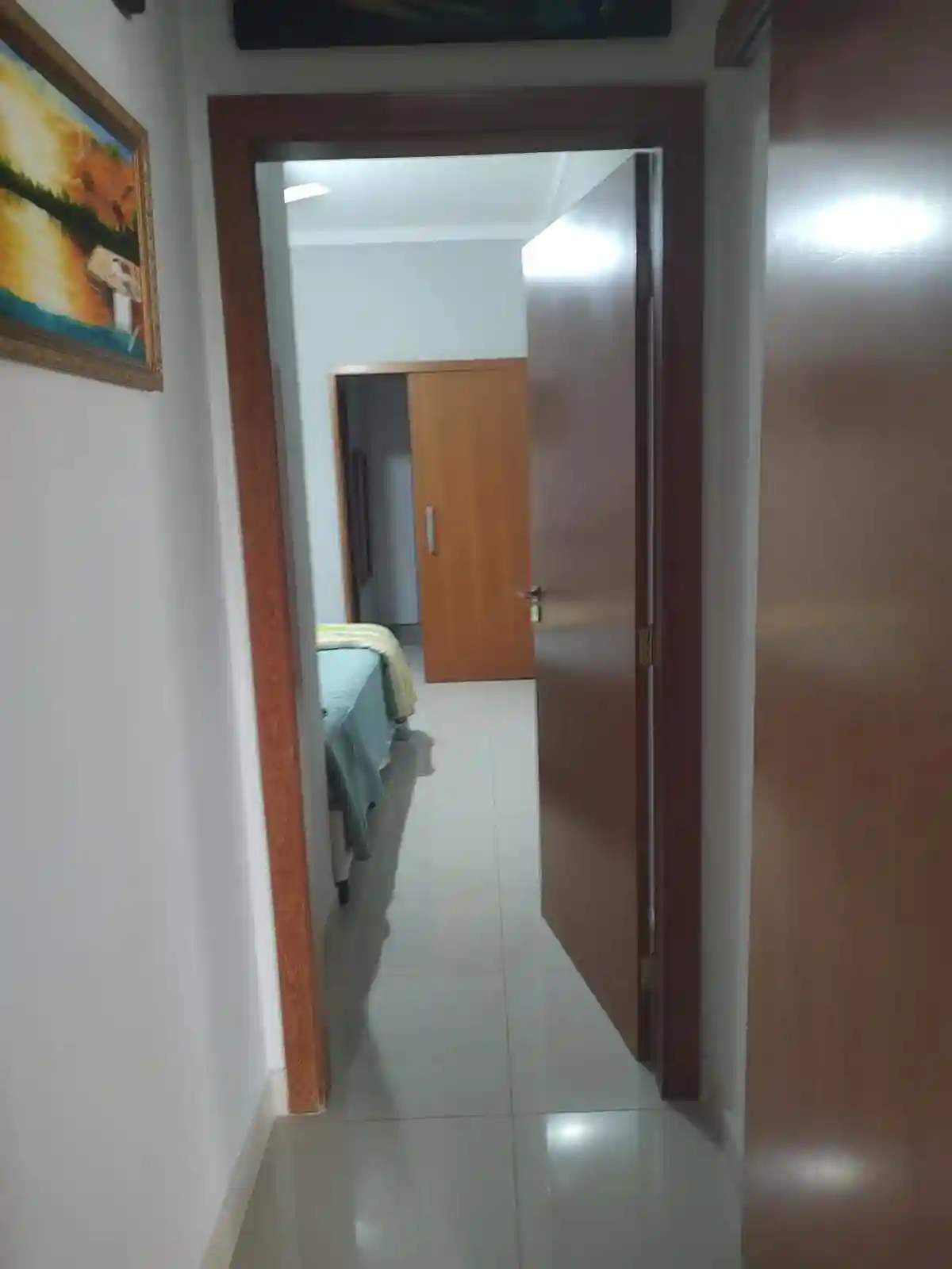 Casa de Condomínio com 3 quartos à venda, 253m² — foto 3 de 17