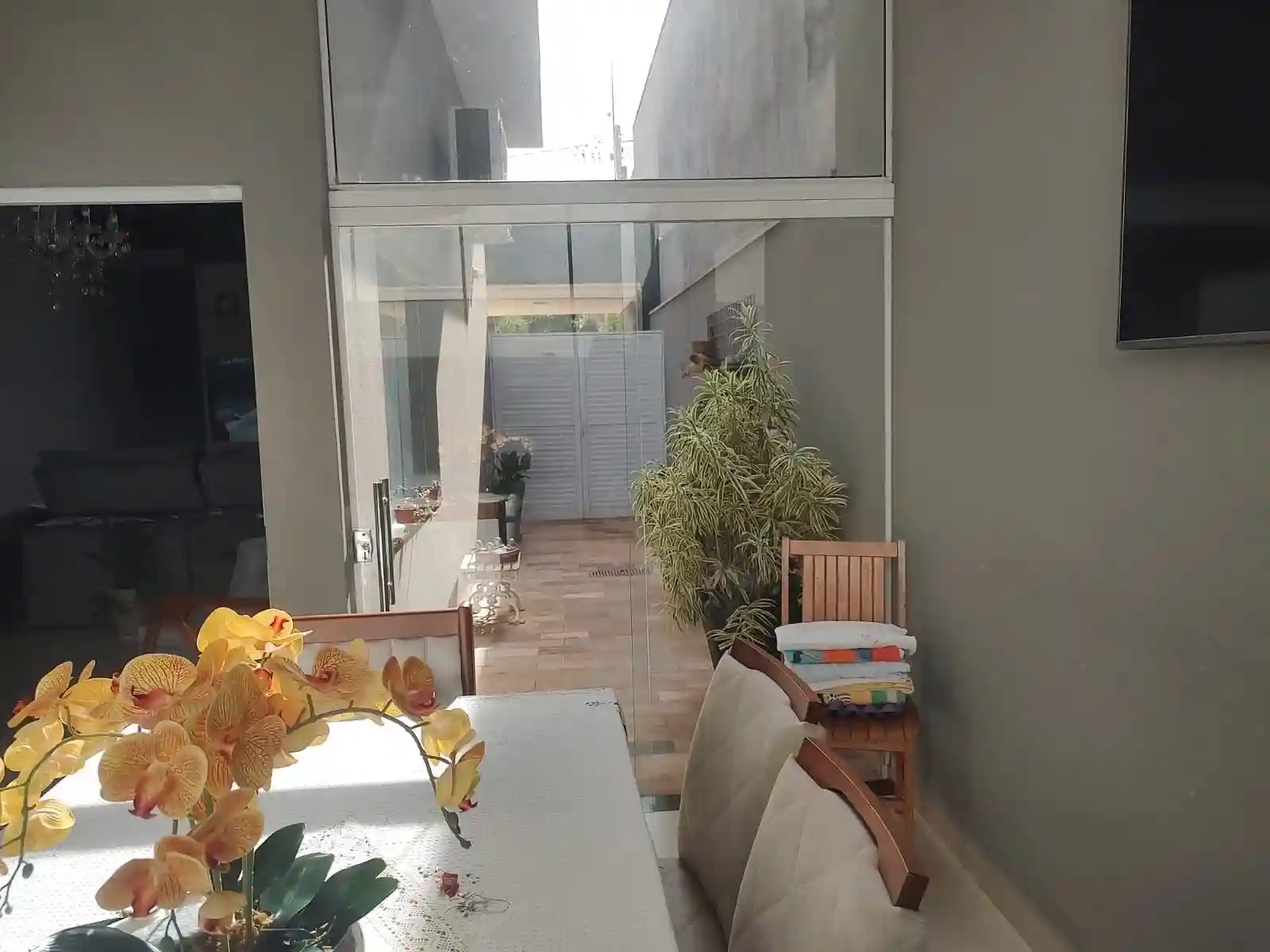 Casa de Condomínio com 3 quartos à venda, 253m² — foto 15 de 17
