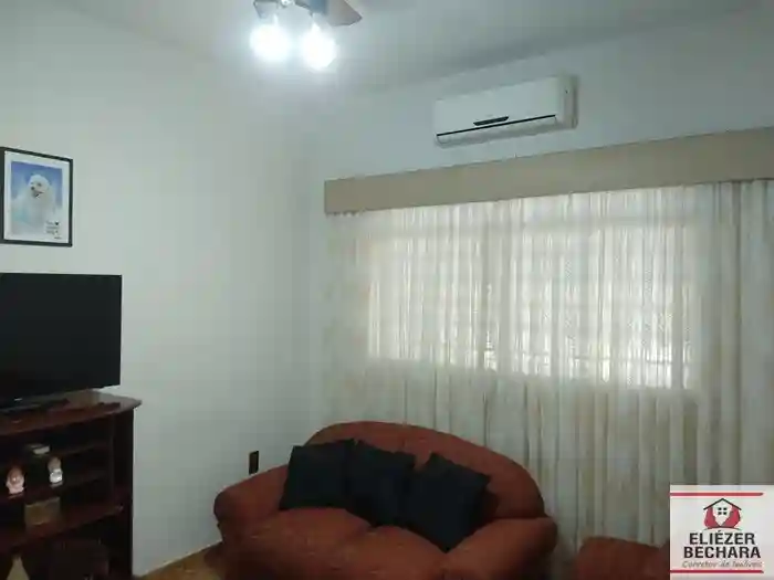 Casa com 3 quartos à venda, 224m² — foto 56 de 60