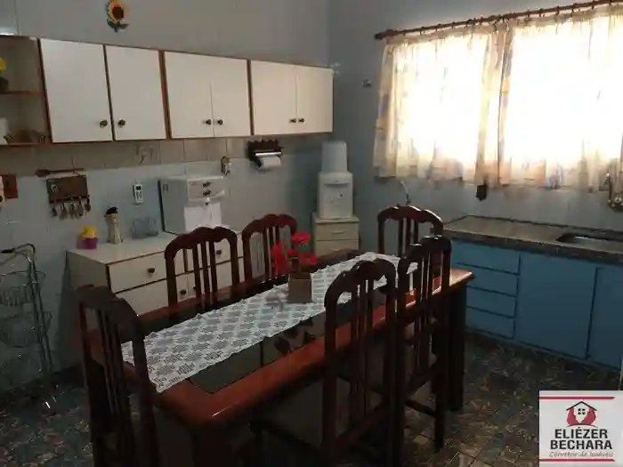 Casa com 3 quartos à venda, 224m² — foto 34 de 60