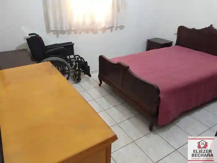 Casa com 3 quartos à venda, 224m² — foto 4 de 60