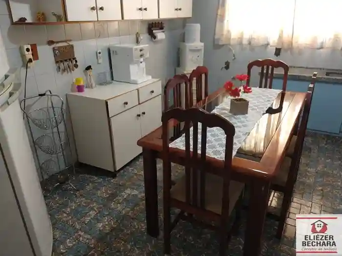 Casa com 3 quartos à venda, 224m² — foto 32 de 60