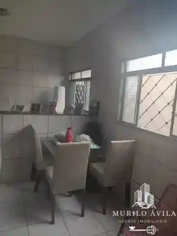 Casa com 4 quartos à venda, 360m² — foto 7 de 12