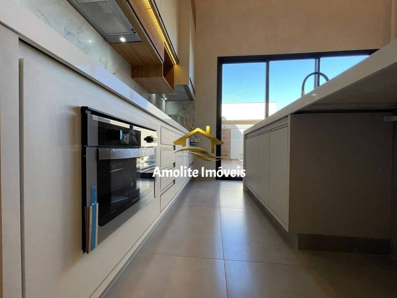 Casa de Condomínio com 3 quartos à venda, 160m² — foto 16 de 24