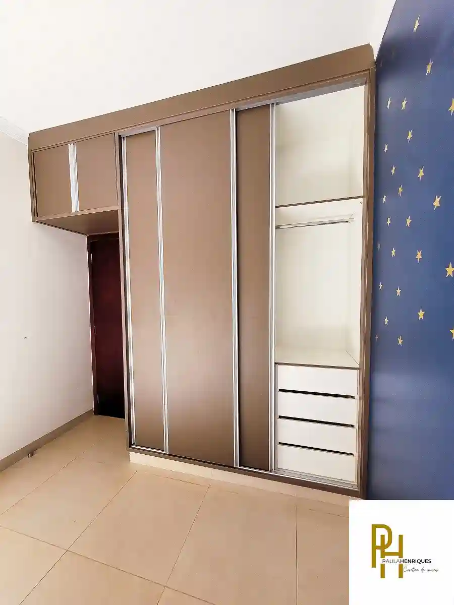 Casa de Condomínio com 3 quartos à venda, 253m² — foto 20 de 28