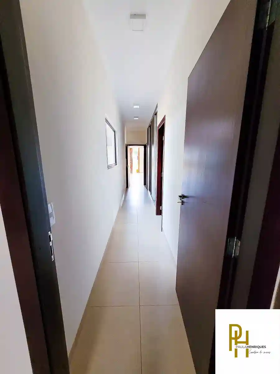 Casa de Condomínio com 3 quartos à venda, 253m² — foto 14 de 28