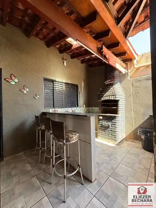 Casa com 3 quartos à venda, 200m² — foto 19 de 26