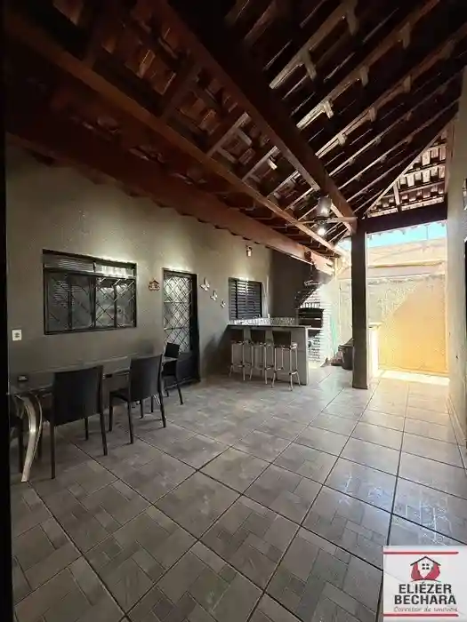 Casa com 3 quartos à venda, 200m² — foto 20 de 26