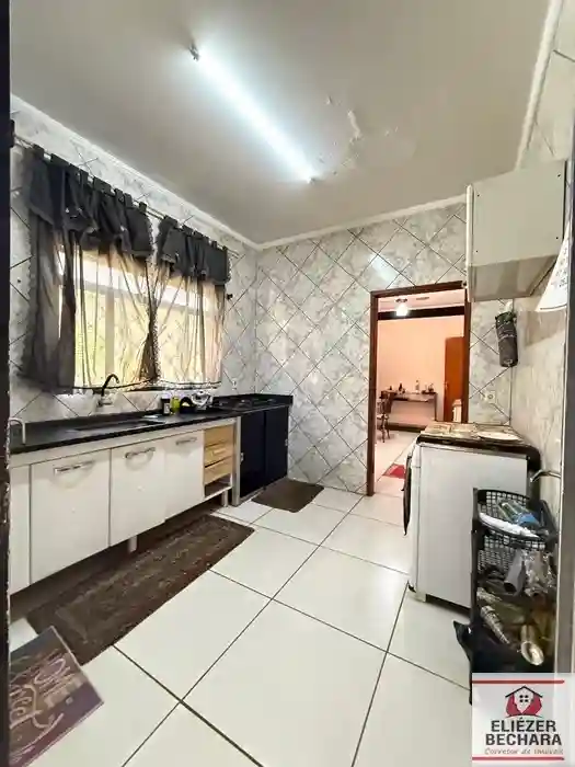 Casa com 3 quartos à venda, 200m² — foto 11 de 26