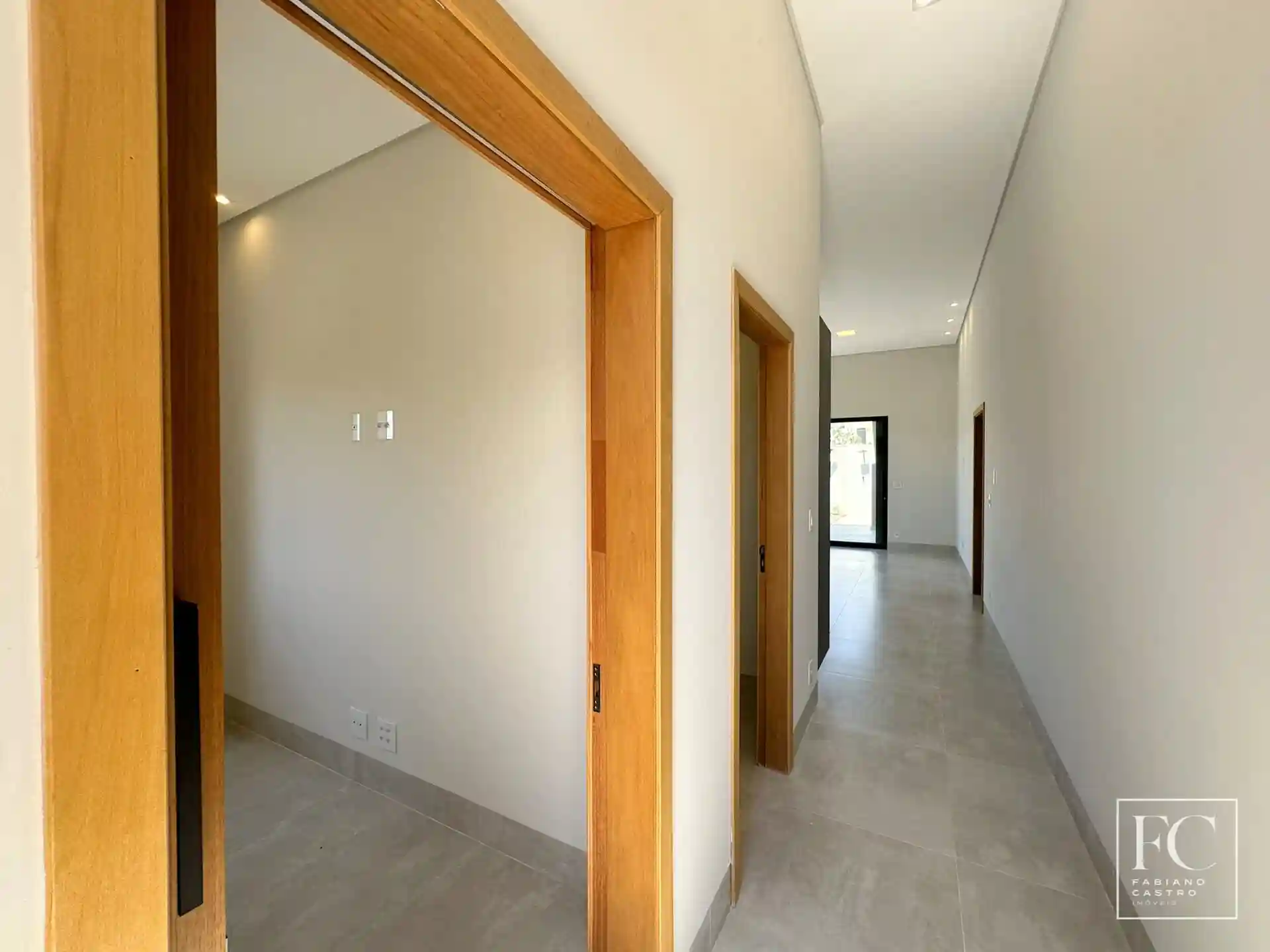 Casa de Condomínio com 3 quartos à venda, 165m² — foto 3 de 24