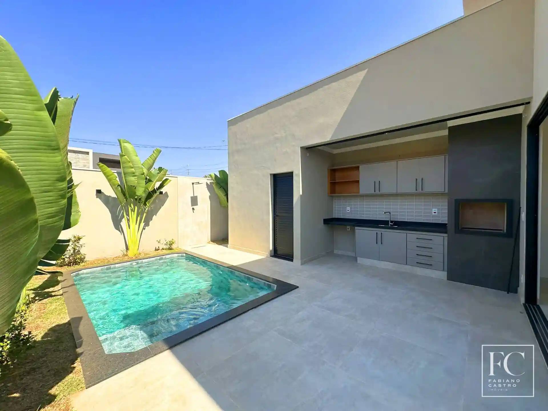 Casa de Condomínio com 3 quartos à venda, 165m² — foto 13 de 24