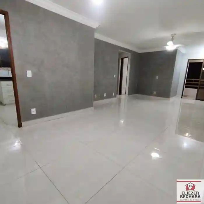 Apartamento com 2 quartos à venda, 70m² — foto 3 de 11