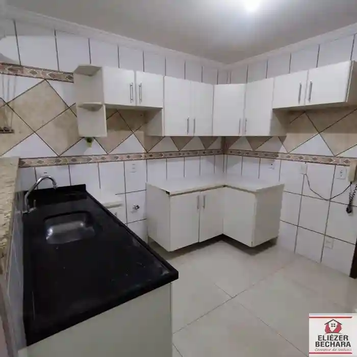 Apartamento com 2 quartos à venda, 70m² — foto 4 de 11