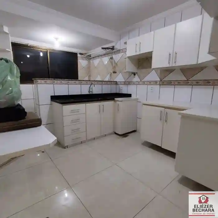 Apartamento com 2 quartos à venda, 70m² — foto 5 de 11