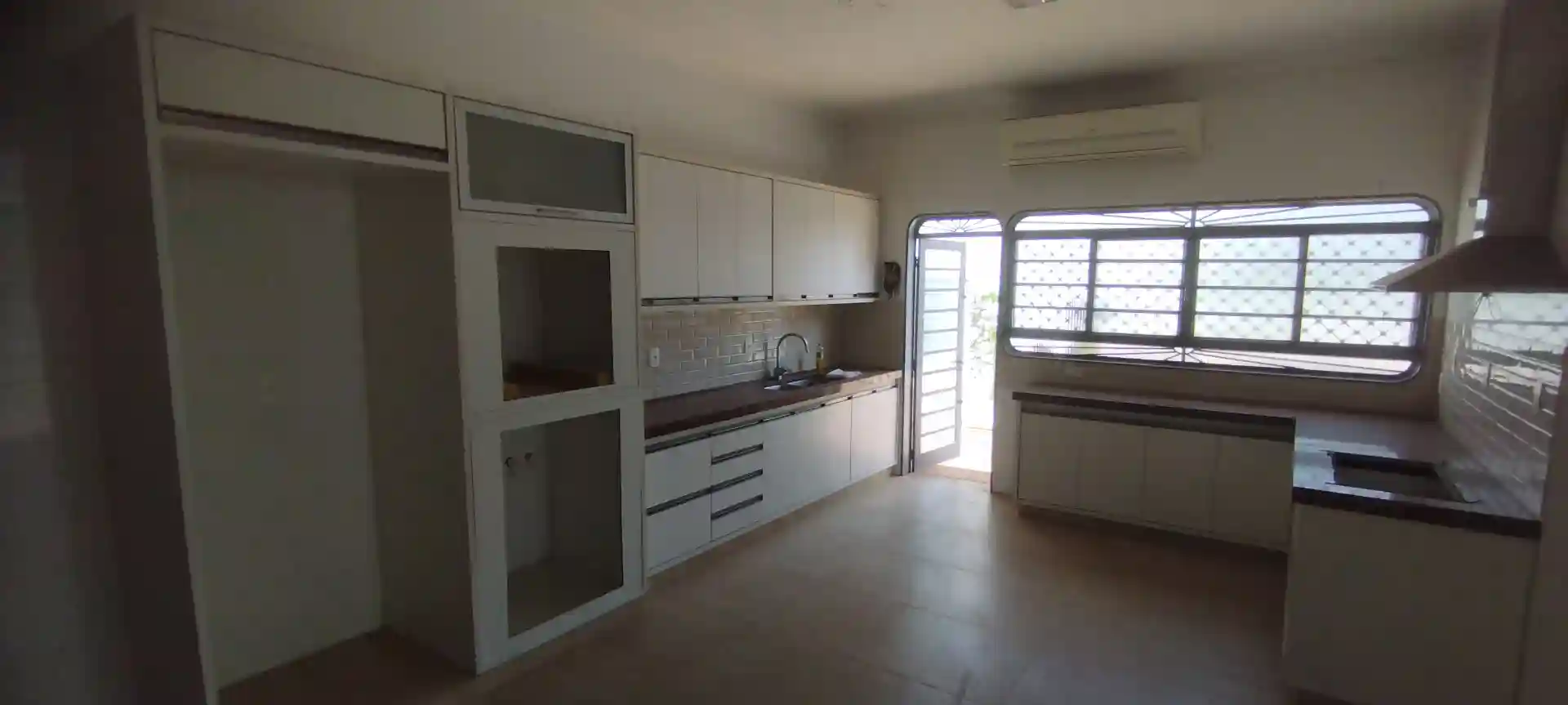 Casa com 3 quartos à venda, 362m² — foto 50 de 60