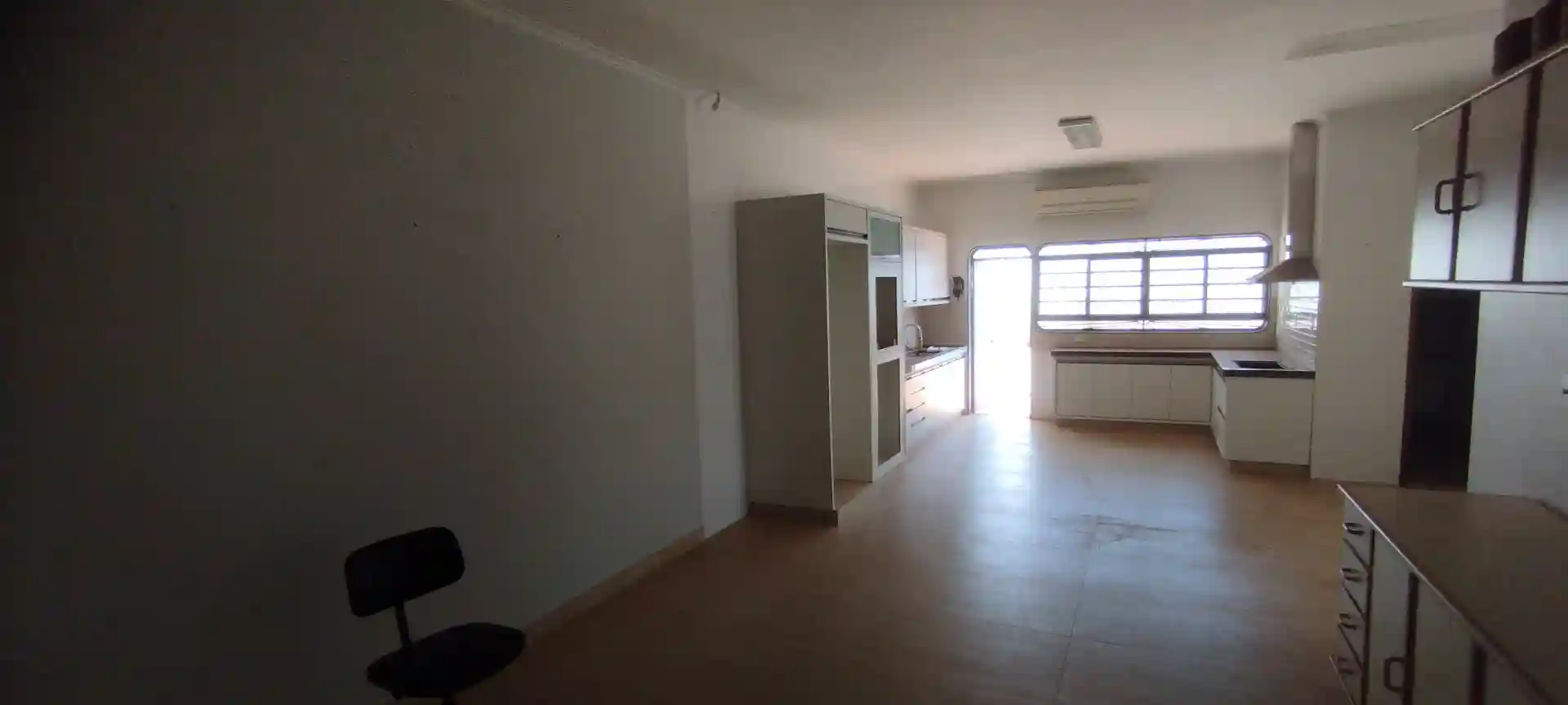 Casa com 3 quartos à venda, 362m² — foto 48 de 60