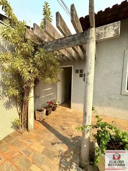 Casa com 3 quartos à venda, 300m² — foto 6 de 29