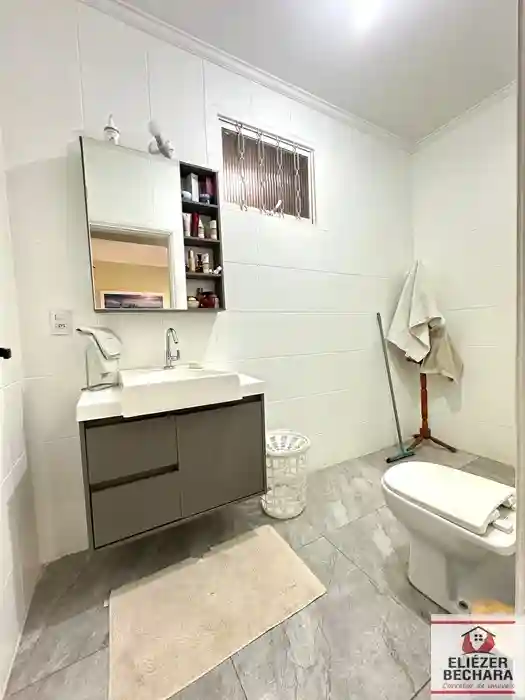 Casa com 3 quartos à venda, 300m² — foto 22 de 29