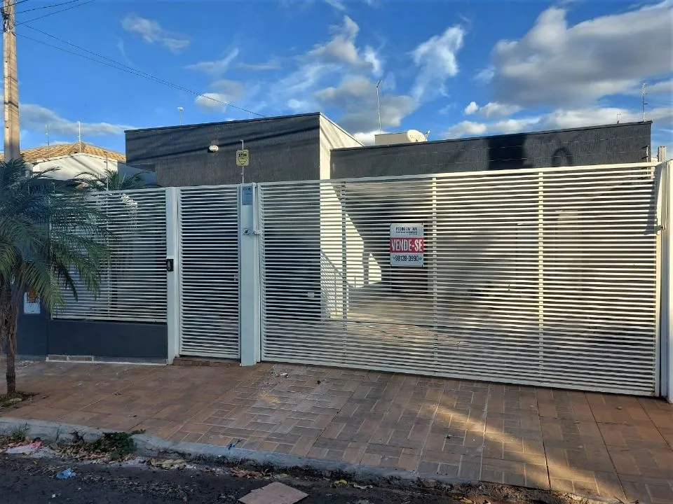 Casa à venda — foto 4 de 4