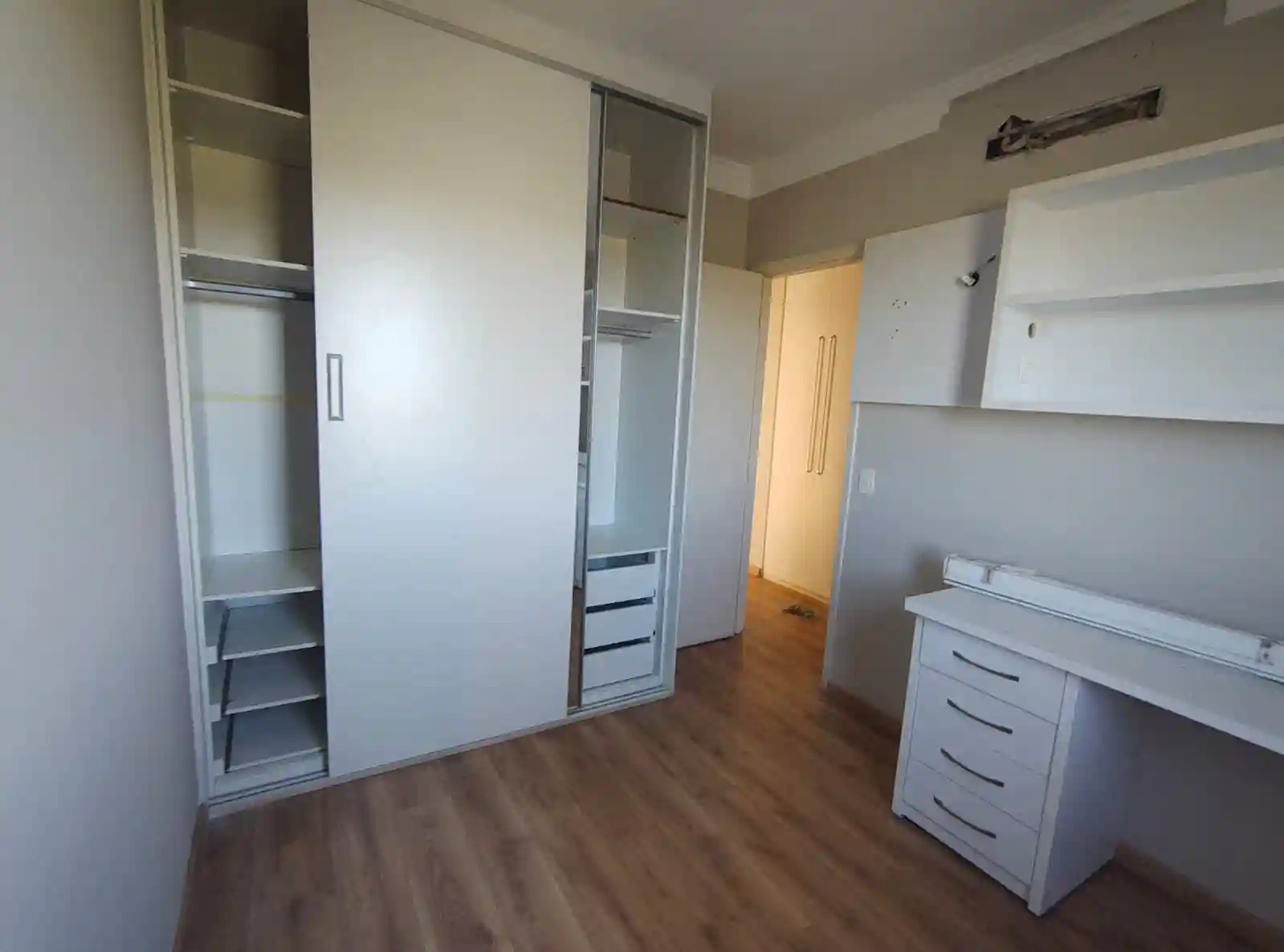 Casa de Condomínio com 3 quartos à venda, 129m² — foto 6 de 9
