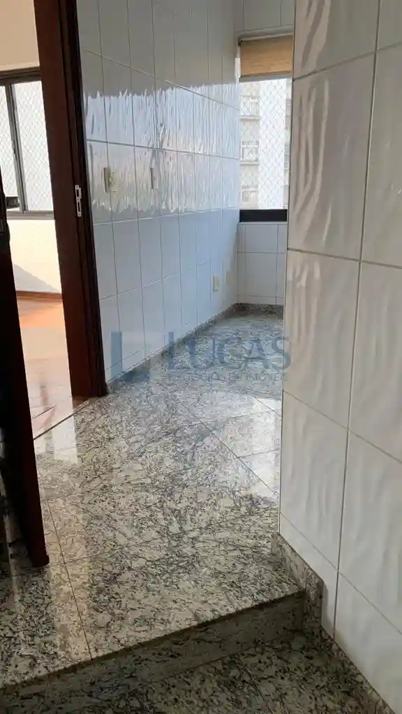 Apartamento com 4 quartos à venda, 255m² — foto 8 de 21