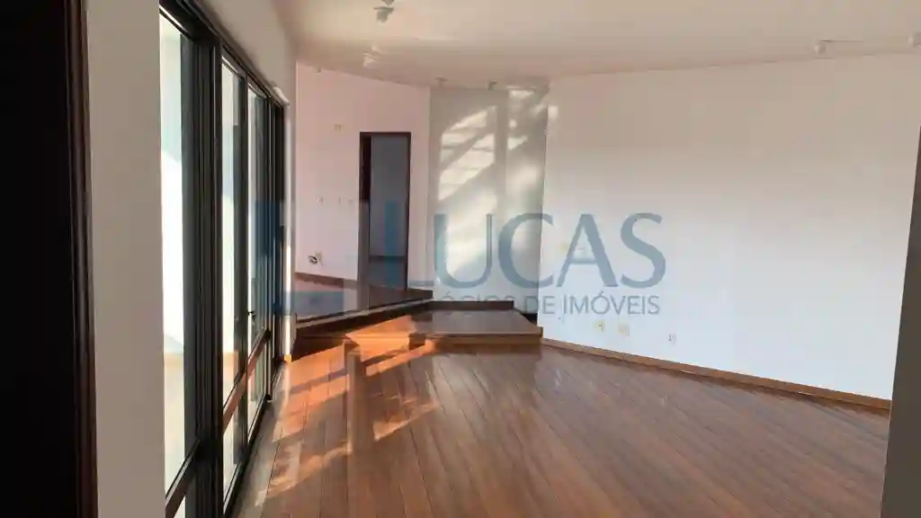 Apartamento com 4 quartos à venda, 255m² — foto 3 de 21
