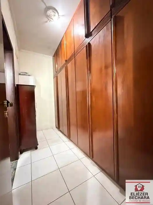 Casa com 3 quartos à venda, 280m² — foto 9 de 35